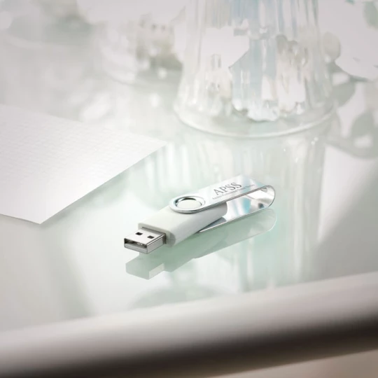 Techmate. pendrive  4GB - TECHMATE PENDRIVE (MO1001a-06-4GB)