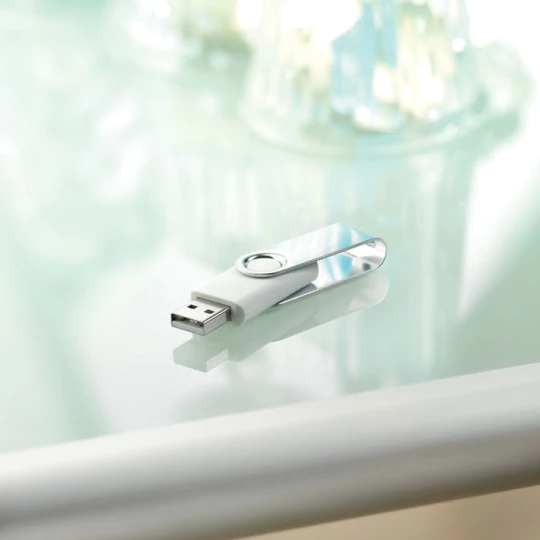 Techmate. USB flash 8GB - TECHMATE (MO1001b-06-8G)