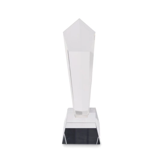 Kryształowa statuetka - DIAWARD (MO2236-22)