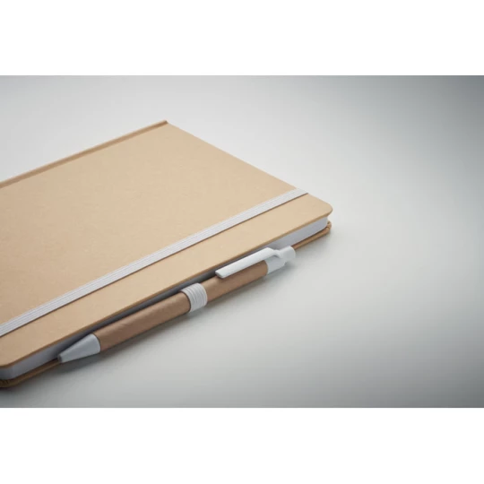 Notatnik A5 z recyklingu - CARATIL (MO2396-06)